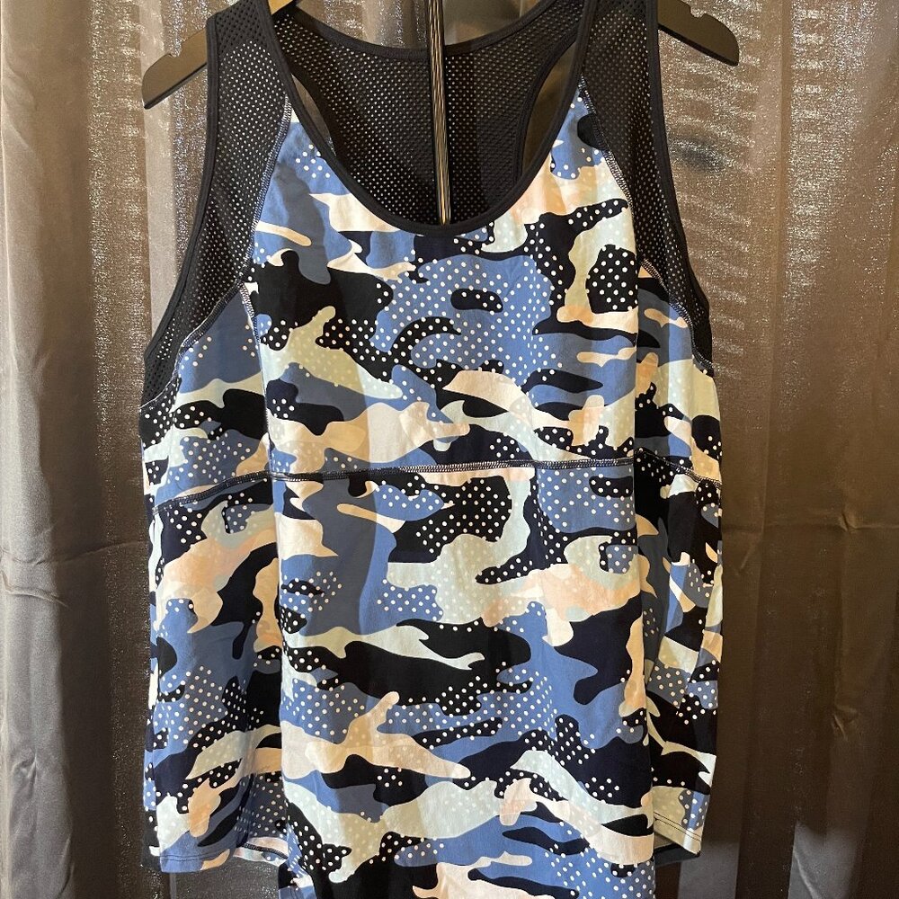 Rainbow Curves Women's Workout Racerback Tank Size 22W-24W